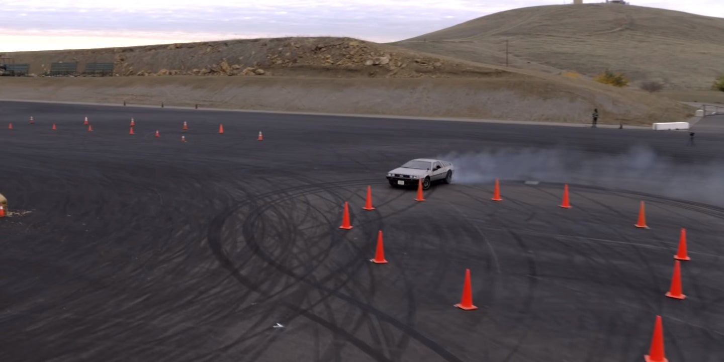 These Stanford Engineers Taught a Self-Driving DeLorean to Drift Like a Professional