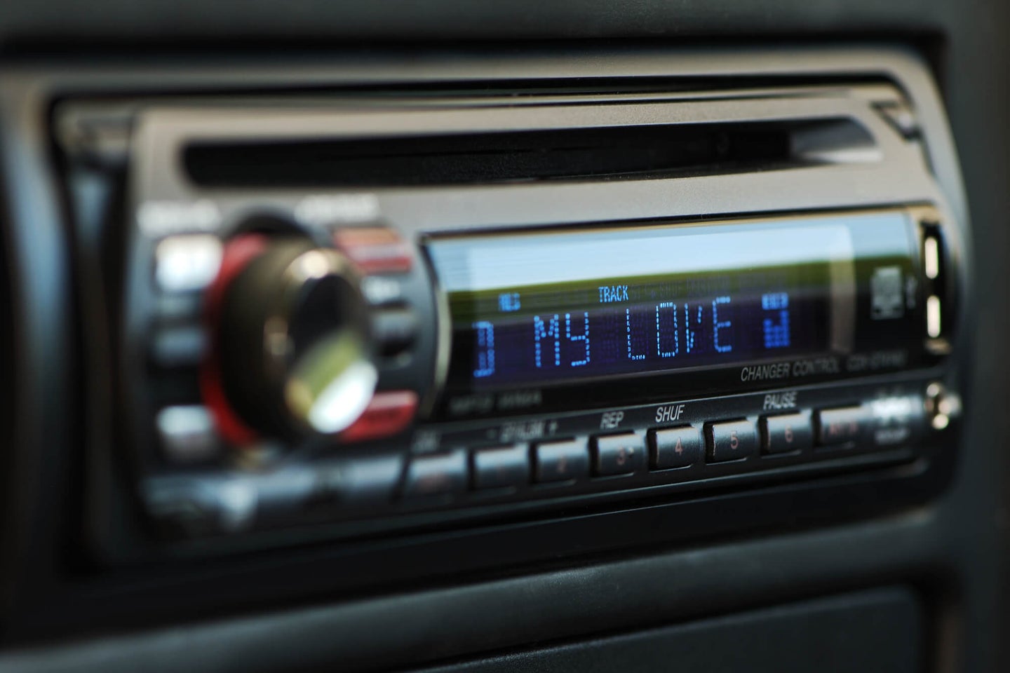 Best Aftermarket Radios: Rock Out in Your Ride