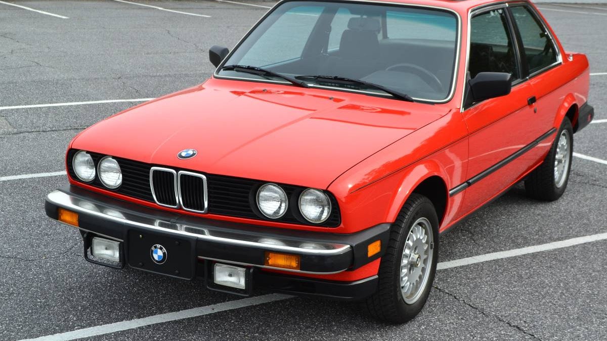 Why This BMW 325e—Yes, 325e—Is Listed for $39,900