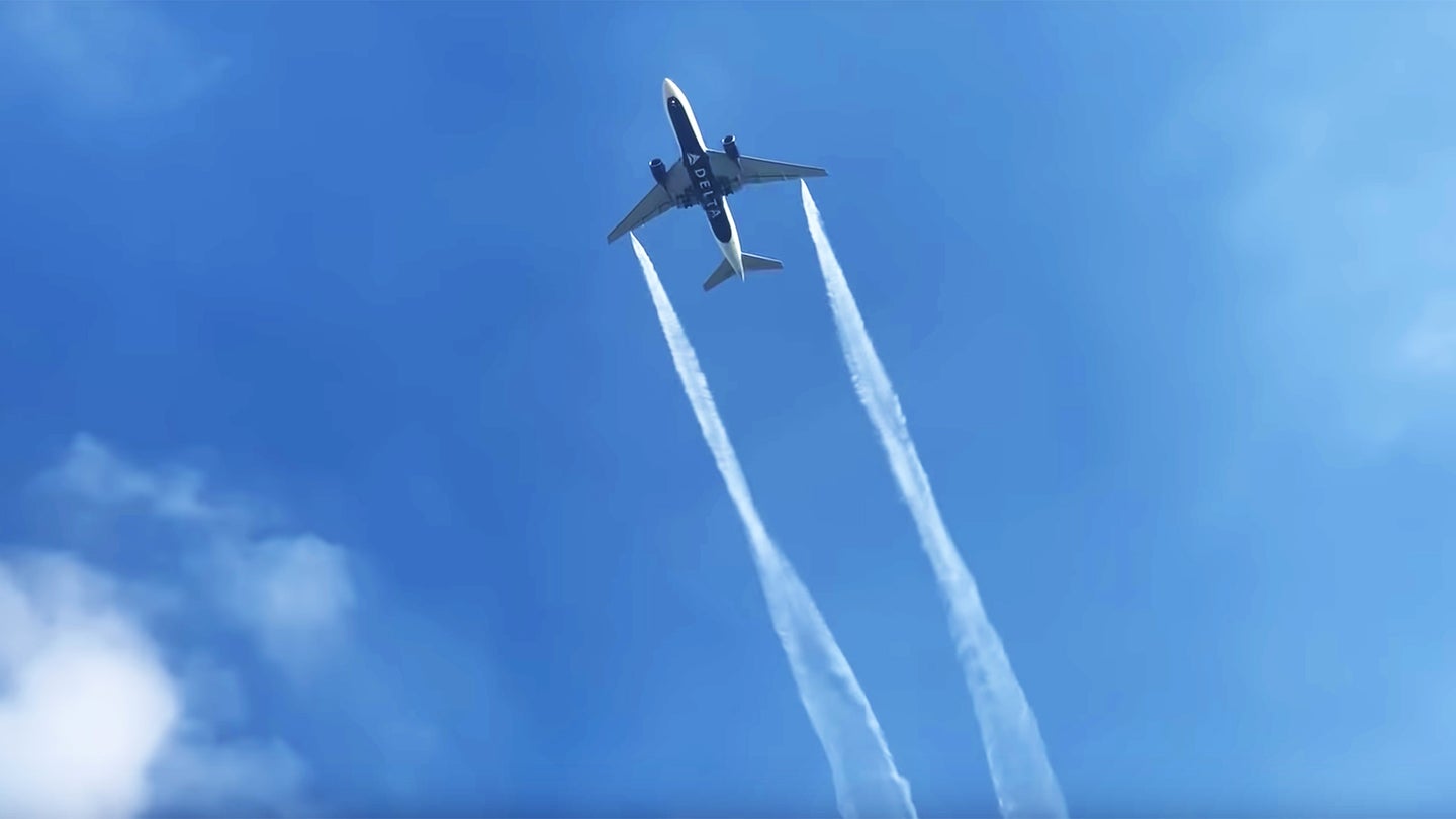 60 Injured By Delta Flight Dumping Jet Fuel Over Los Angeles in Emergency Landing
