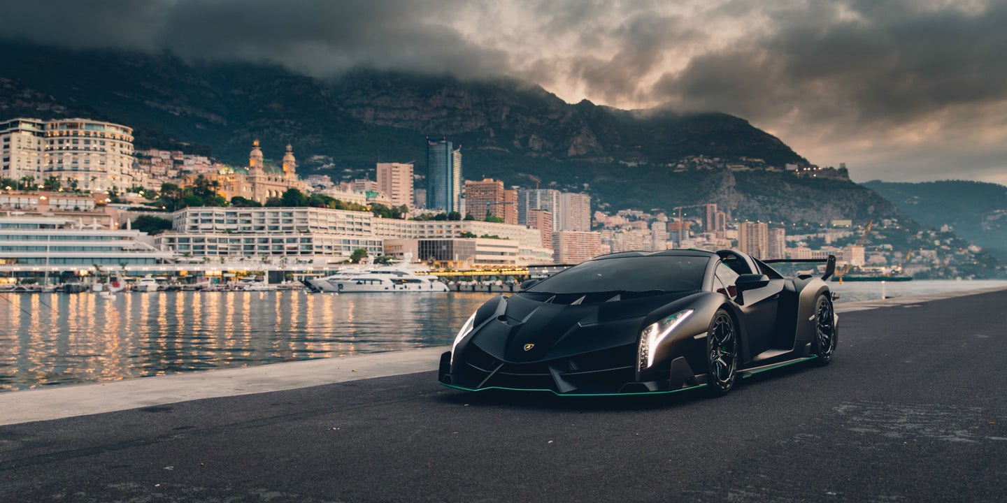 One-of-Nine 2015 Lamborghini Veneno Roadster Could Sell for $6M at Auction