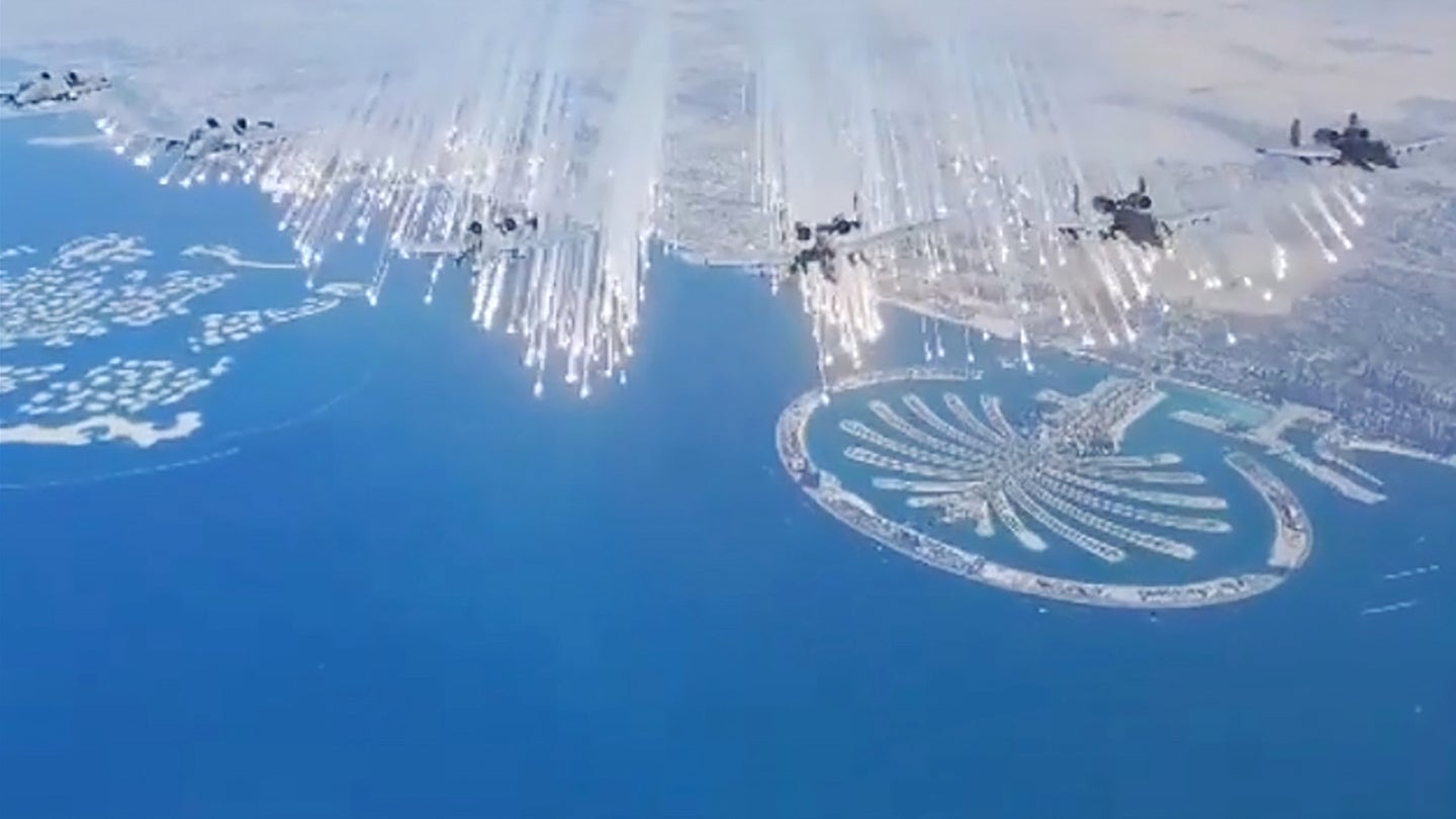 Watch Six A-10 Warthogs Execute A Glorious Mass Flare Release Over The Persian Gulf