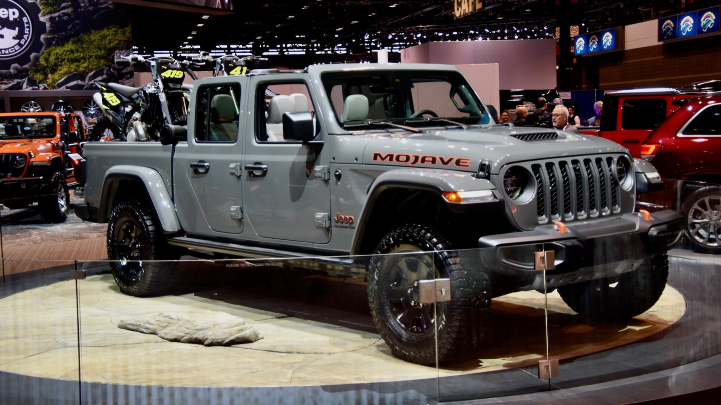 Here’s the Meaning Behind the 2020 Jeep Gladiator Mojave’s New ‘Desert Rated’ Badge