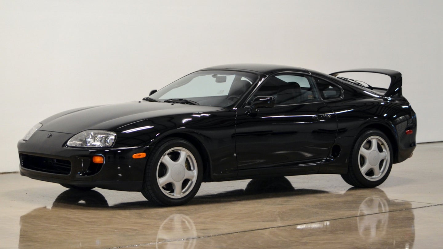 1995 Toyota Supra Turbo Sells for $126,000, Proves Those Are Still a Safe Investment