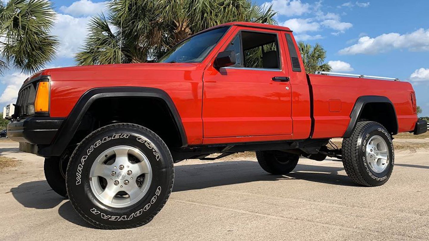 This Short-Bed, Stick-Shift Jeep Comanche Might Be the Perfect Used Pickup