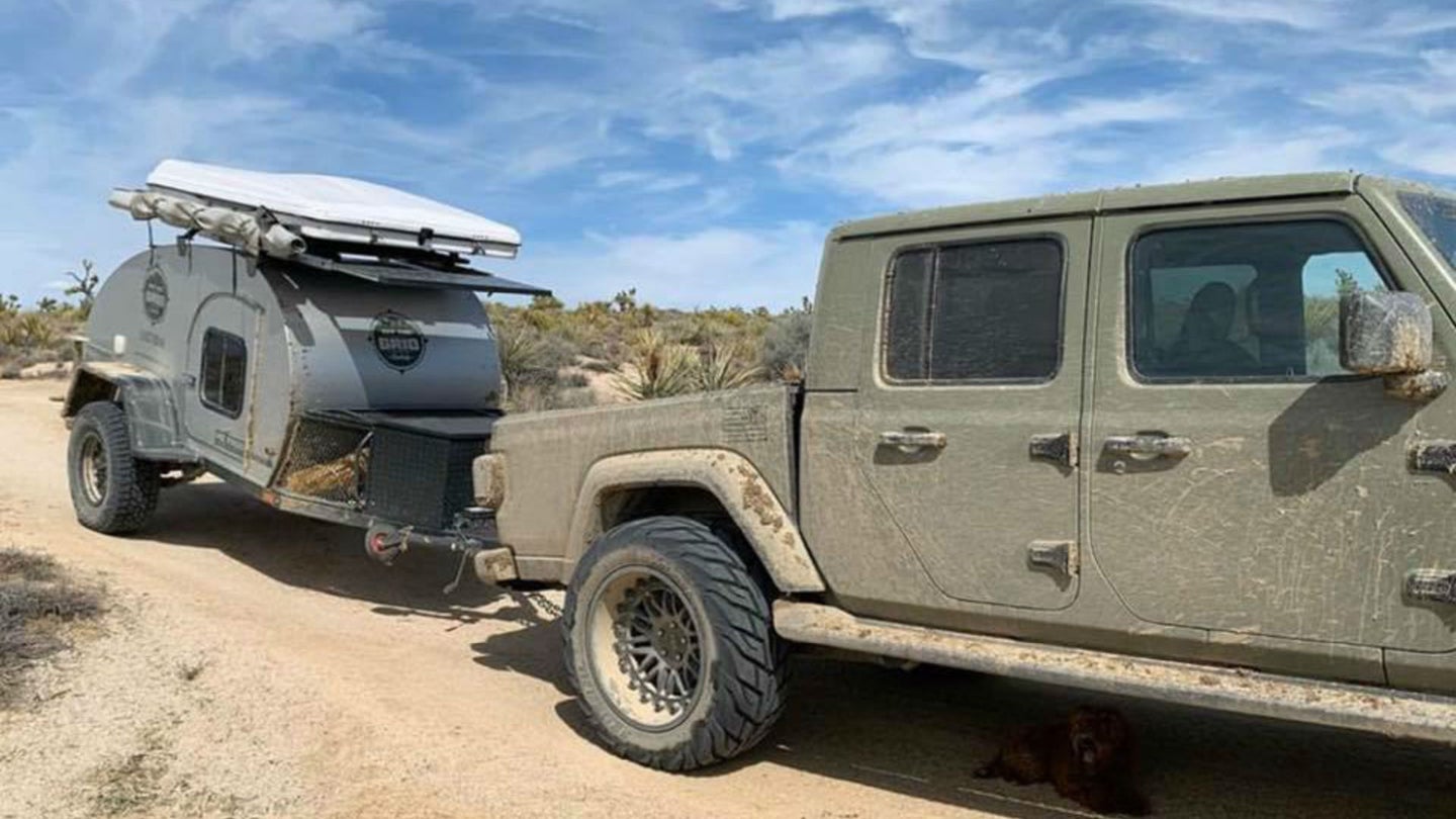 Here&#8217;s What Could&#8217;ve Gone Wrong With This Jeep Gladiator&#8217;s Bent Frame (UPDATE)