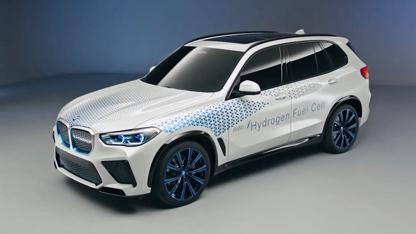 BMW Will Give Hydrogen Another Go With 374-Horsepower Fuel Cell Crossover