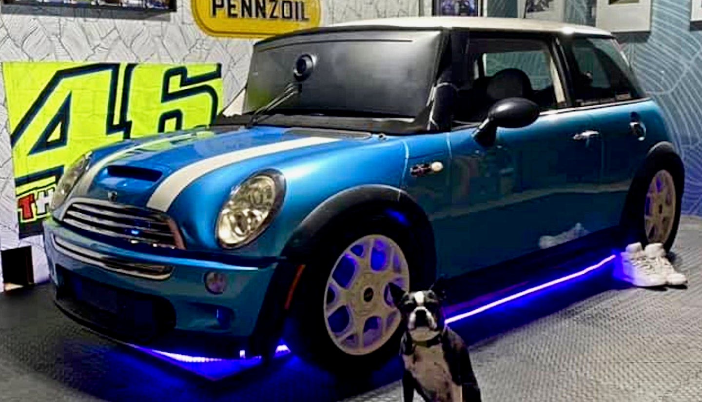 Man Turns Totaled 2005 Mini Cooper Into Outrageous Racing Simulator