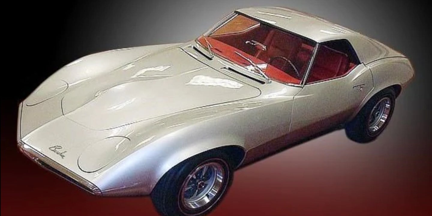 What’s This One-Off 1964 Pontiac Banshee Prototype Doing at a New England Kia Dealership?