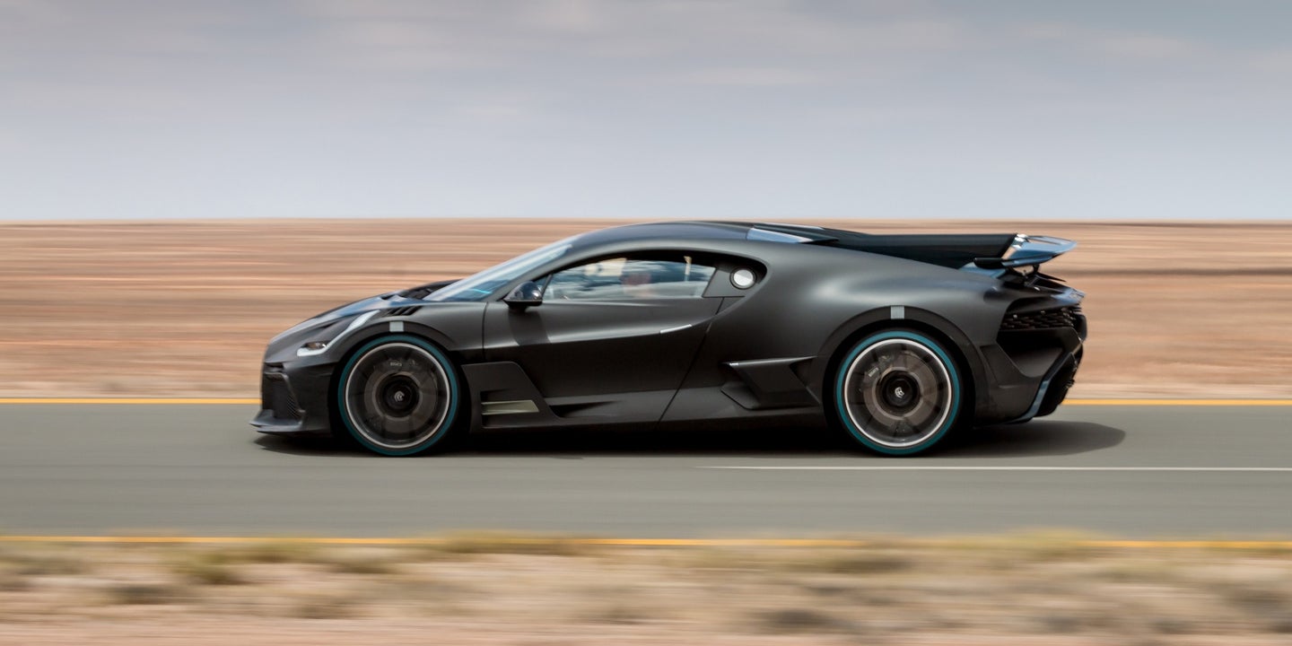 First $5.8M Bugatti Divo Will Be Delivered This Year Because for Some the Economy Is Never ‘Bad’