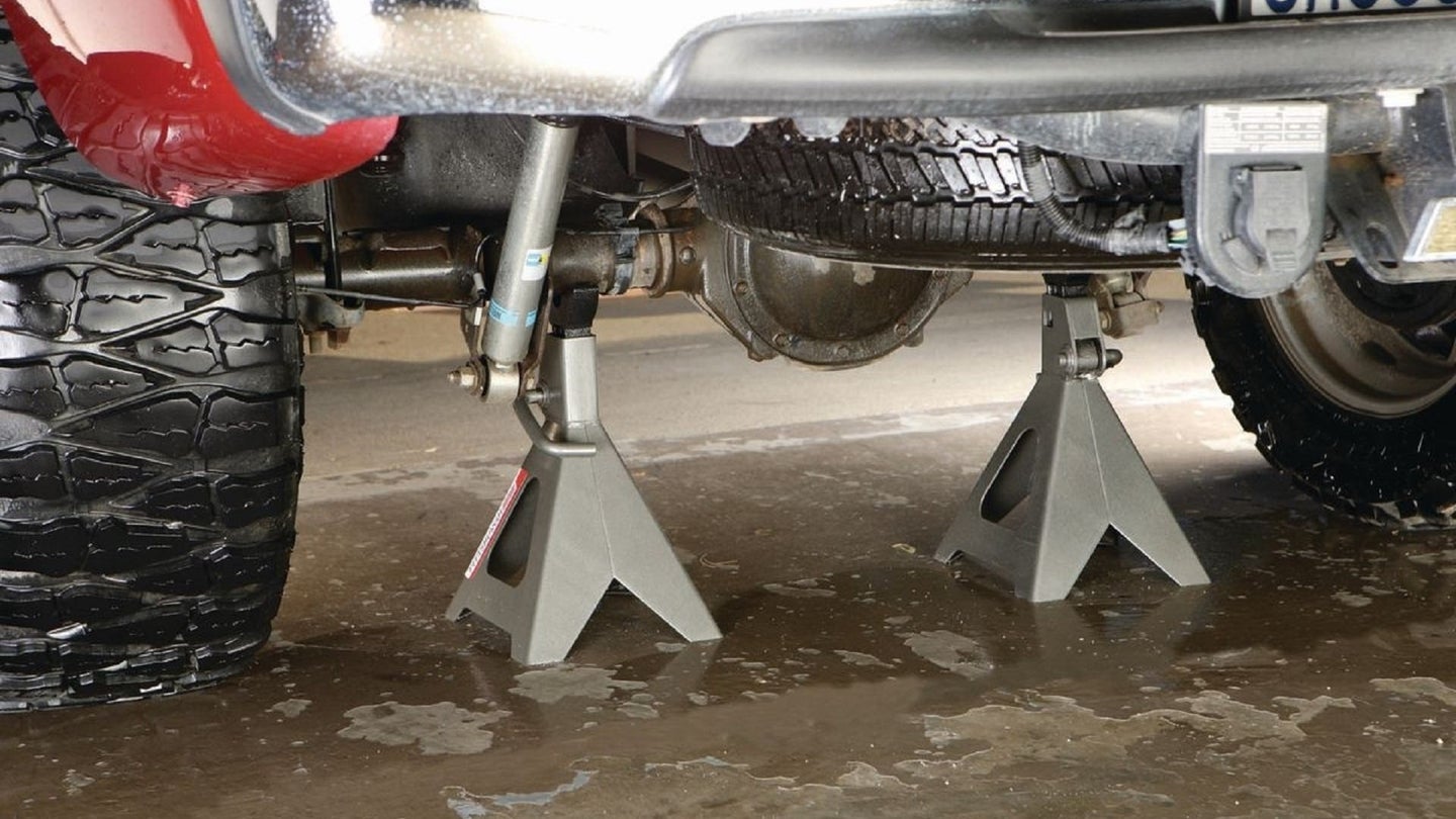 Harbor Freight Recalls Jack Stands That Could Suddenly Collapse