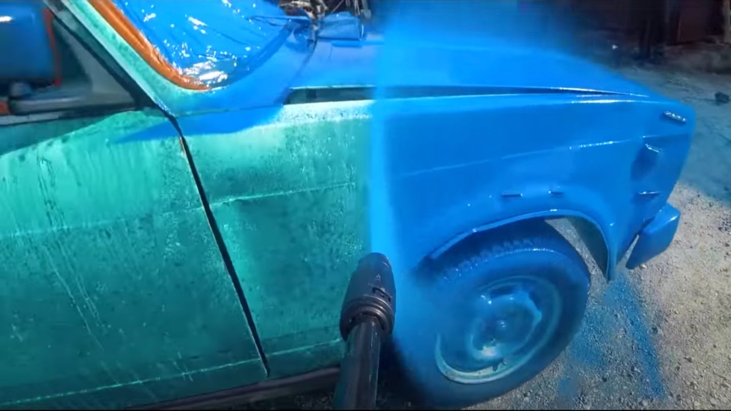 Using a Power Washer to Paint Your Car Is a Terrible Idea