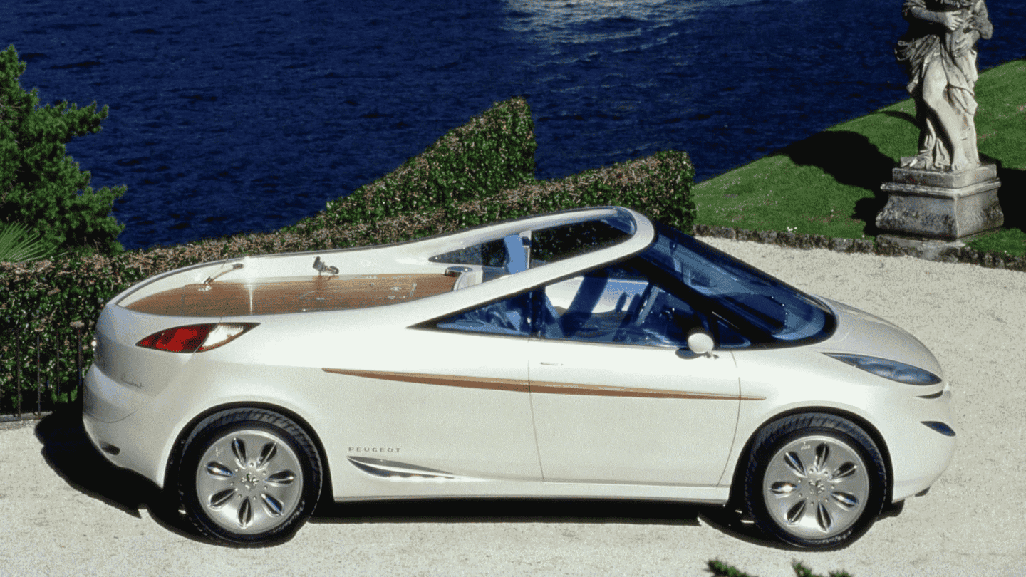 The Peugeot 806 Runabout Was a Convertible Van that Wanted Desperately to Be a Boat