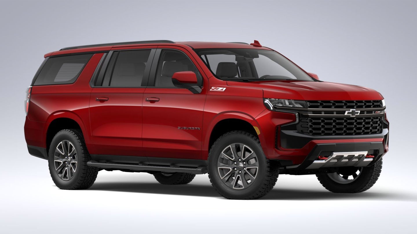 First 2021 Chevrolet Suburban Z71 Photos Slip Out in Online Configurator