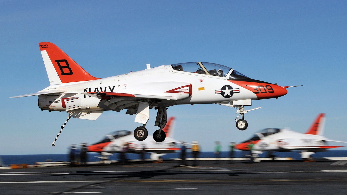 The Navy’s Next Jet Trainer Won’t Be Able To Land Or Take Off From An Aircraft Carrier