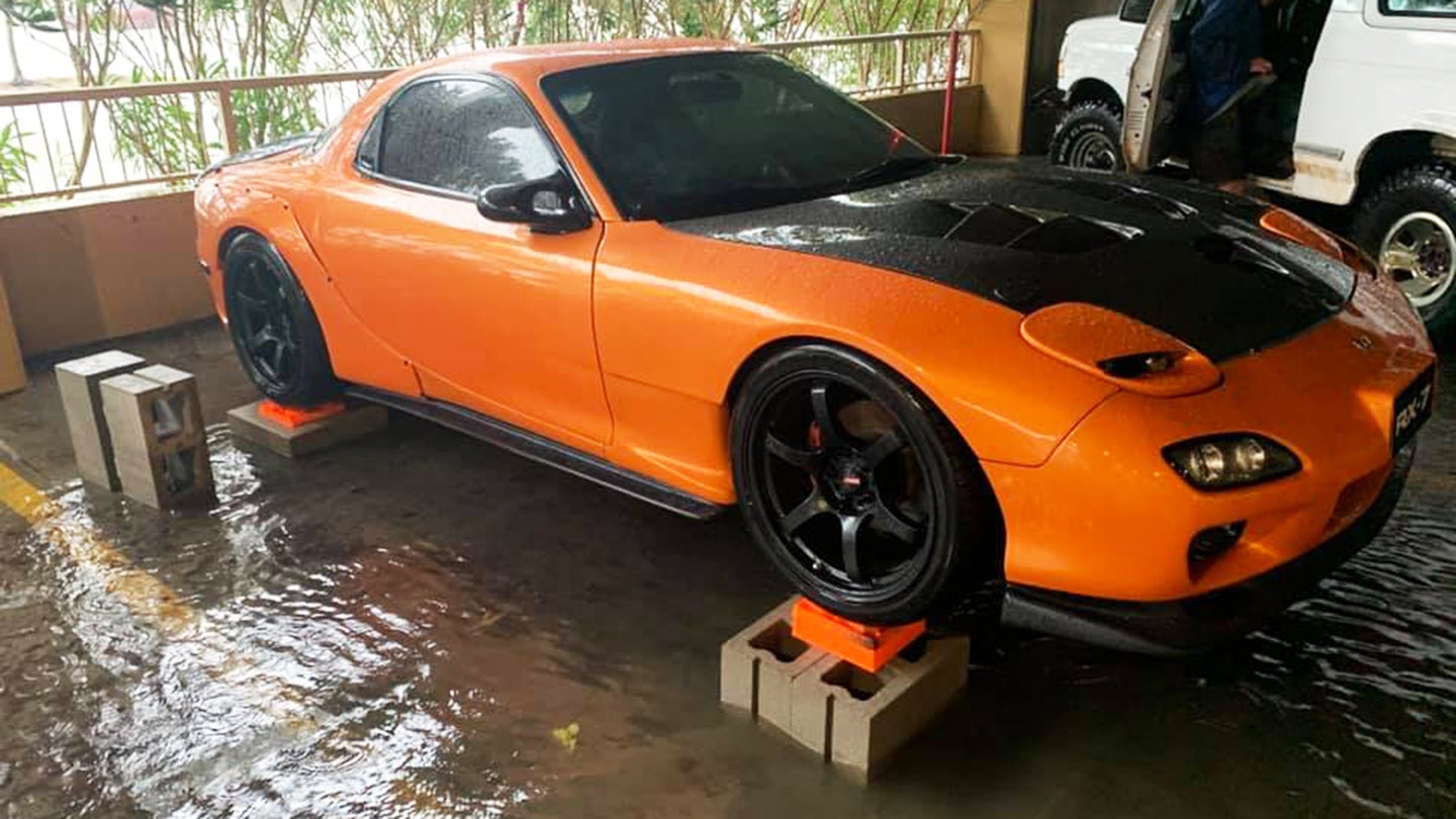 Mississippi Man Saves Total Stranger’s Custom Mazda RX-7 From Rising Floodwaters