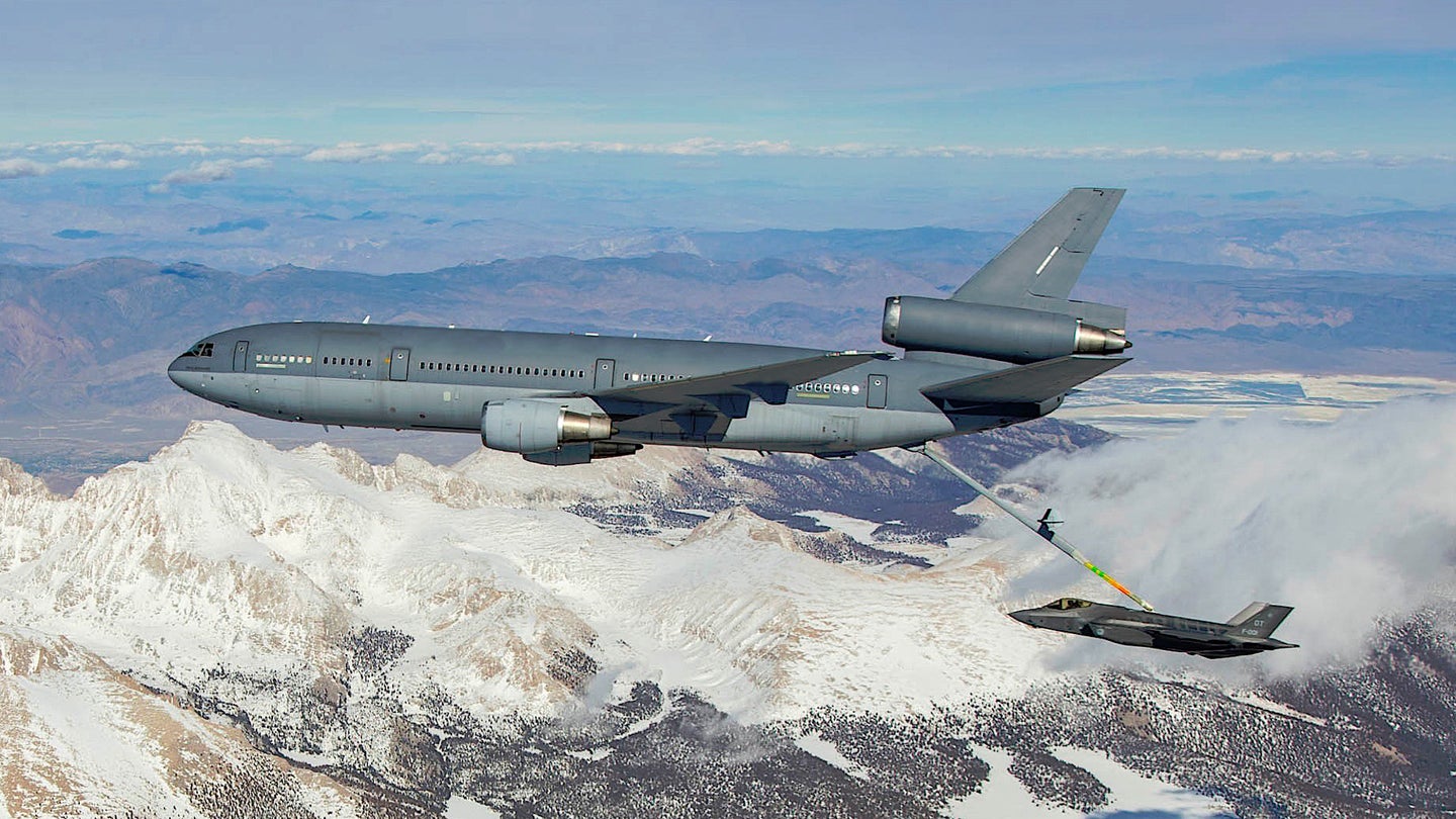 Air Force Says These Are Its Options For Hiring Private Aerial Refueling Companies