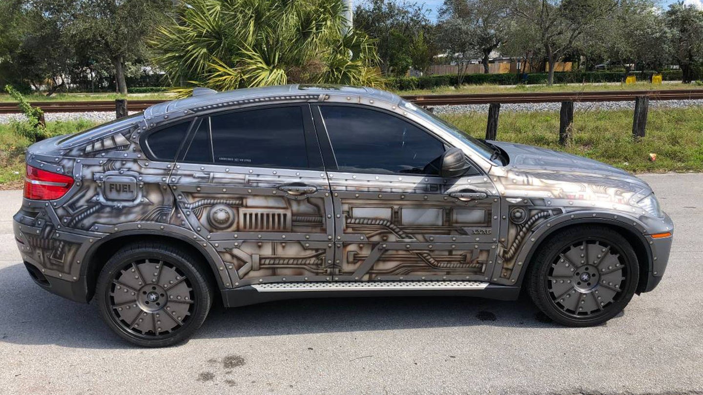 This Cyberpunk BMW X6 Insists You Know It Was ‘Airbrushed Not Wrapped,’ Thank You Very Much
