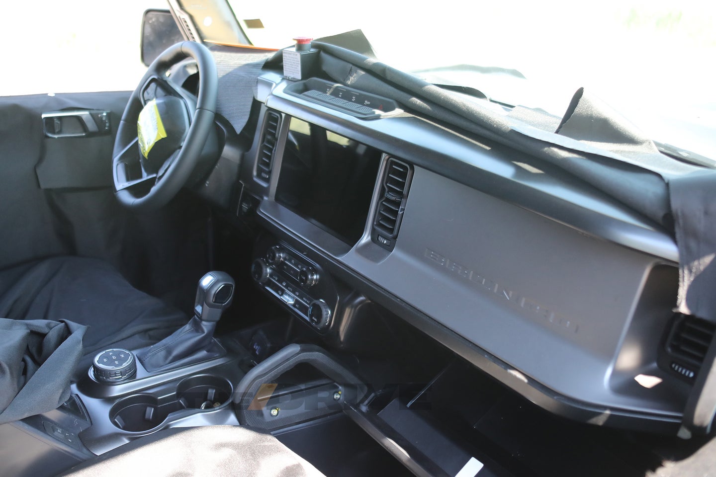 Here&#8217;s the 2021 Ford Bronco Interior Before You&#8217;re Supposed to See It