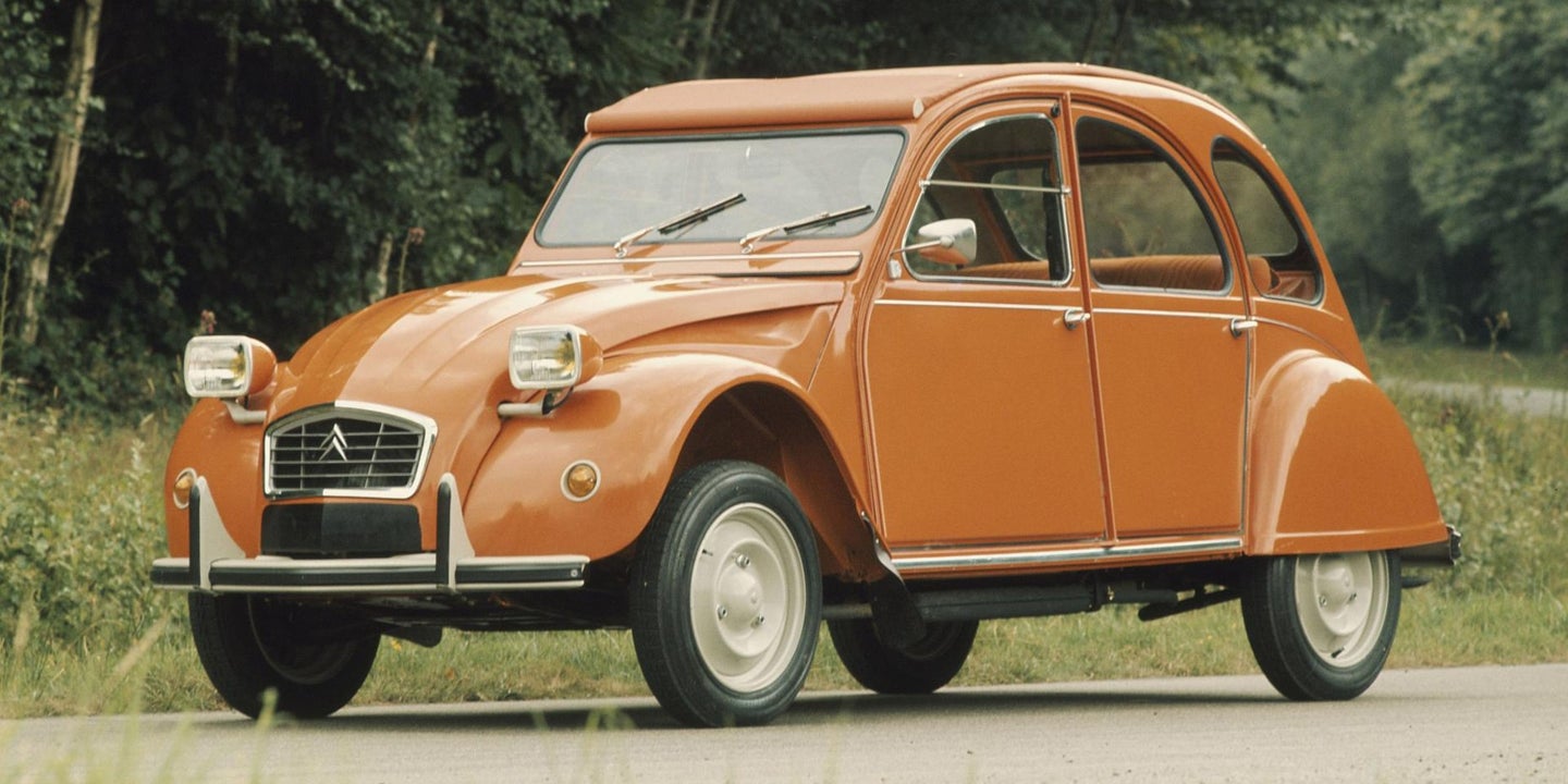 The Final Citroen 2CV Was Built on This Day in 1990