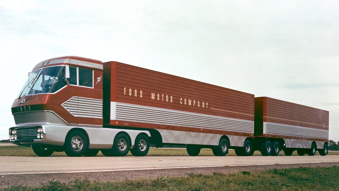 Ford&#8217;s Giant Turbine Semi-Truck &#8216;Big Red&#8217; Is Lost Somewhere in the American Southeast