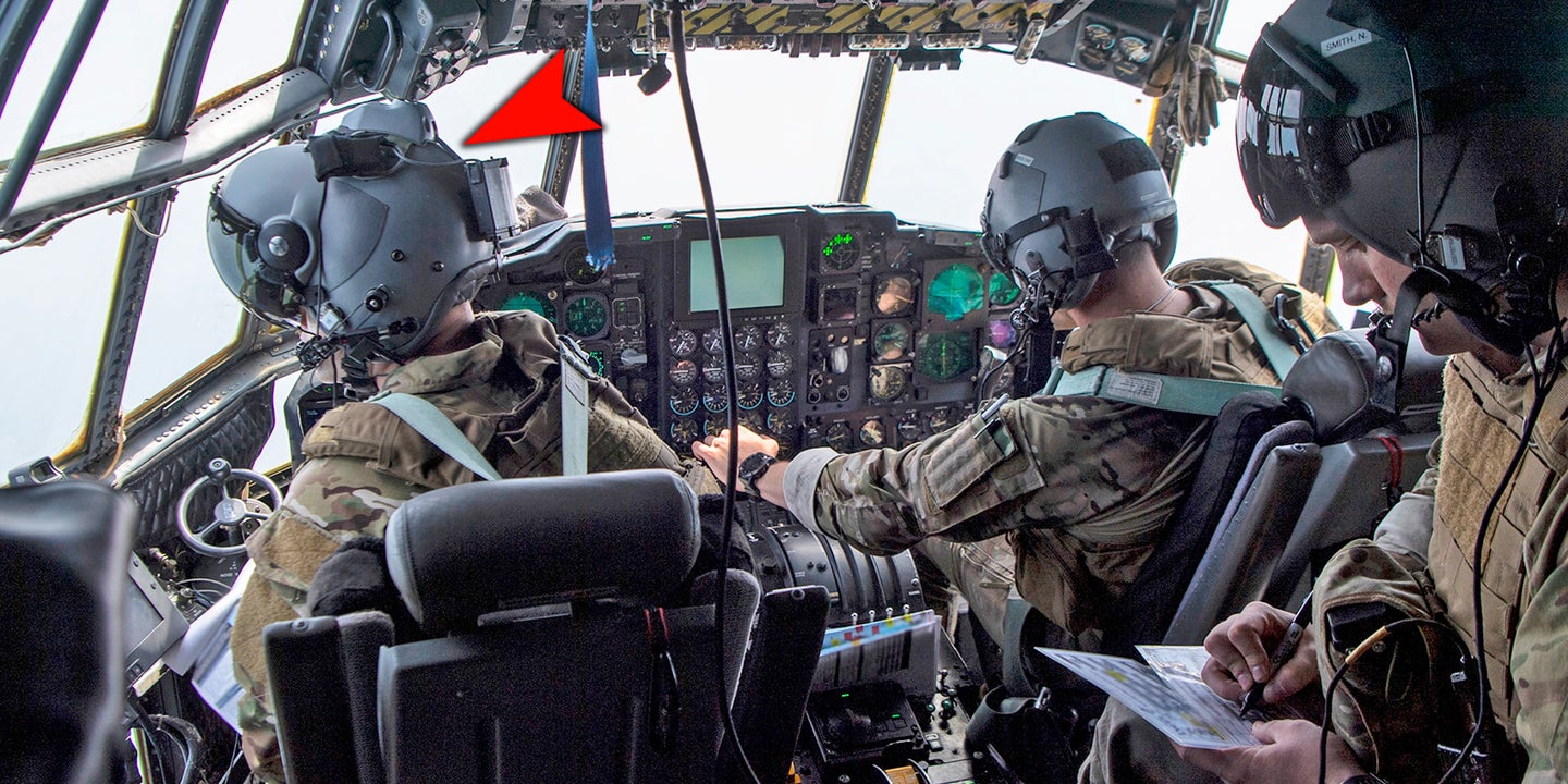 Check Out This AC-130 Gunship Pilot Wearing A Scorpion Helmet Mounted Display