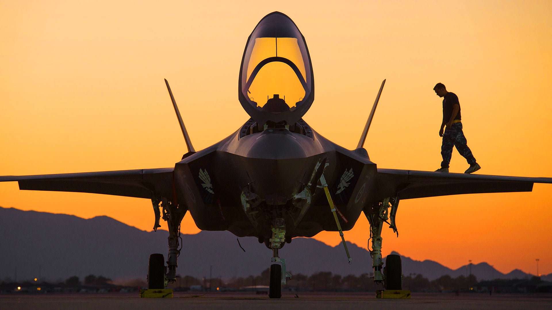 130+ Lockheed Martin F-35 Lightning II HD Wallpapers and Backgrounds
