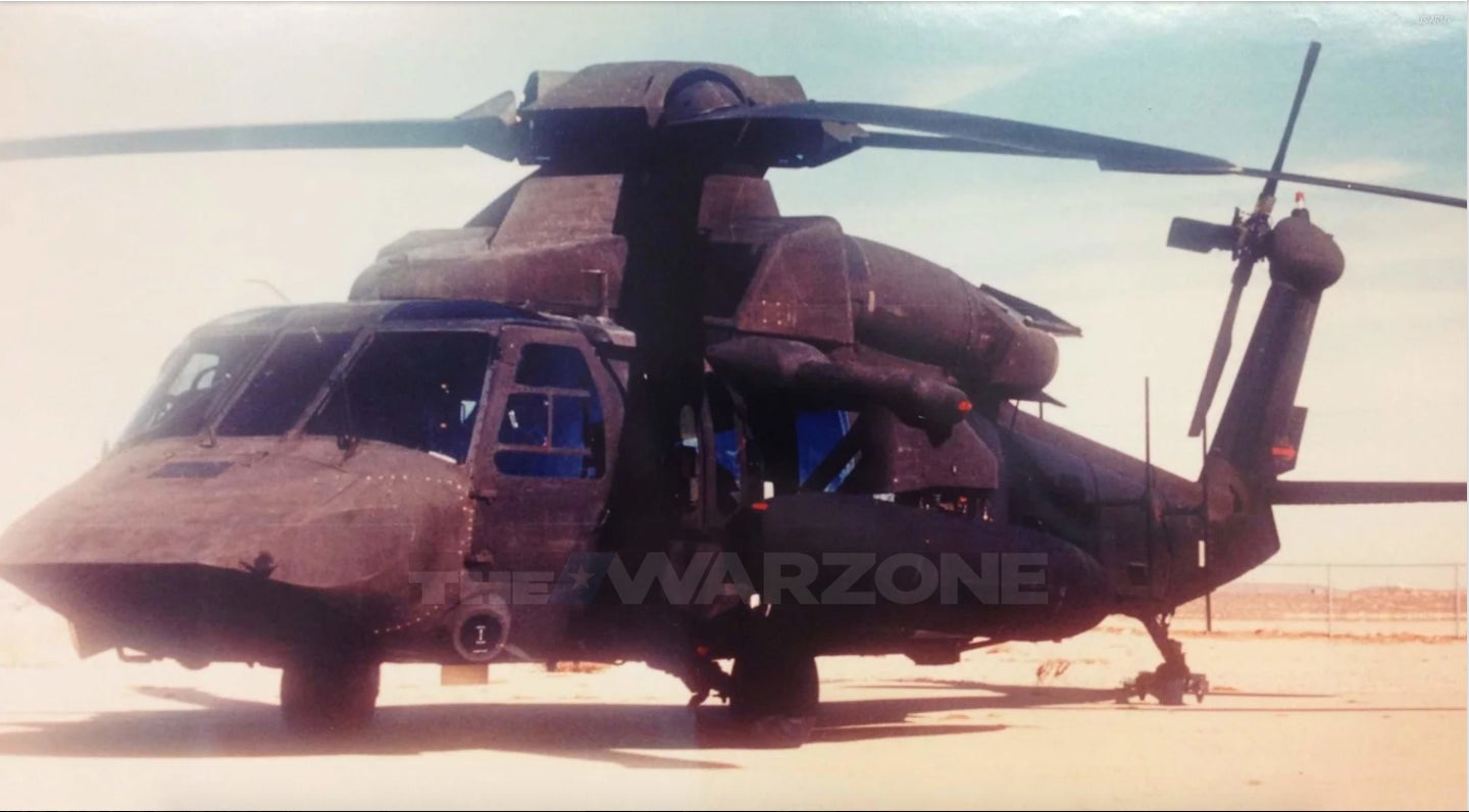 This Is The First Photo Ever Of A Stealthy Black Hawk Helicopter