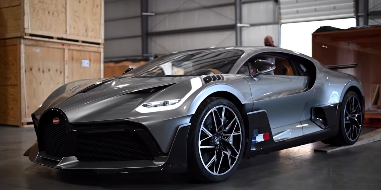 $5.8M Bugatti Divo Delivery Is the Coolest Unboxing Video You’ll Ever See