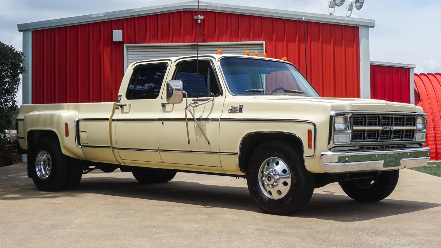 Buy This 21,000-Mile 1980 GMC 3500 Because They Aren’t Making Any More of Them