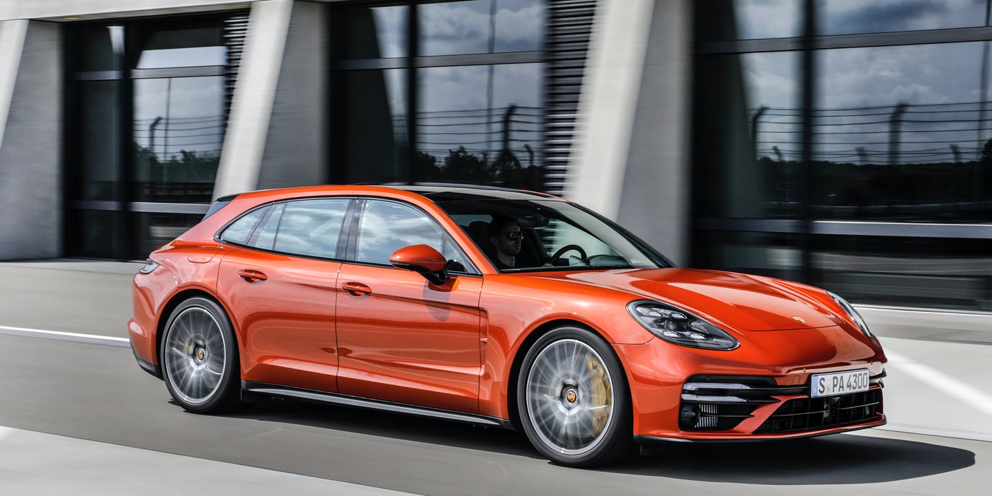 2021 Porsche Panamera Gets More Power, Sleeker Styling and a New Plug-In Hybrid Model