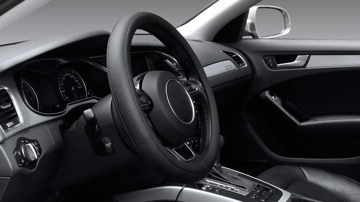 The Best 14-Inch Steering Wheel Covers