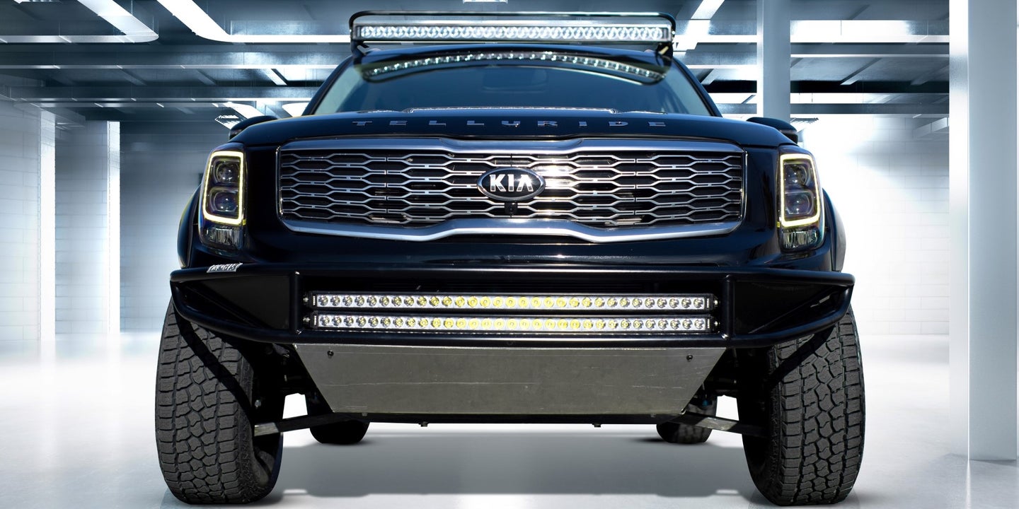 Kia Is Apparently Considering a Toyota Land Cruiser Rival