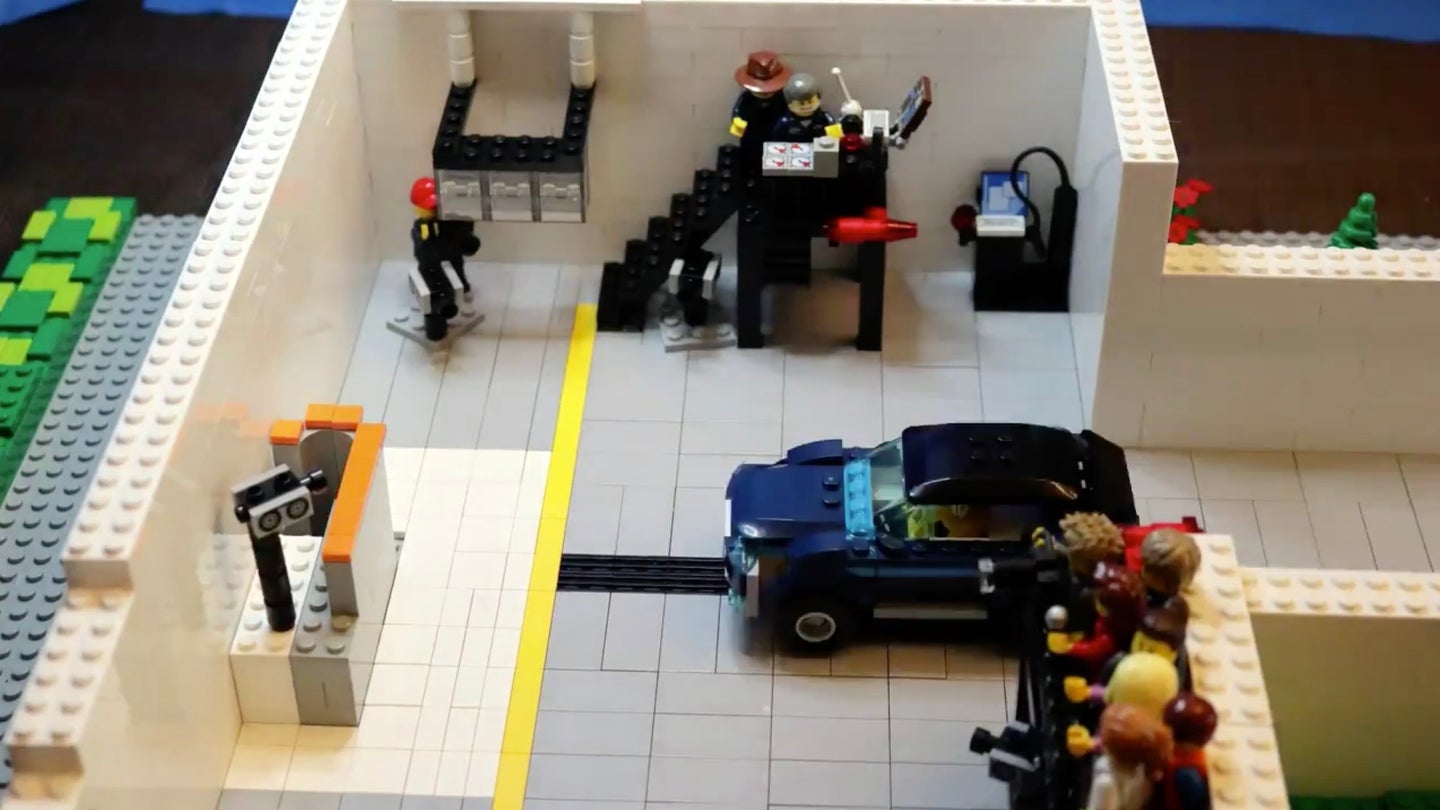 IIHS Engineer Creates the World&#8217;s Most Accurate Lego Stop-Motion Crash Test