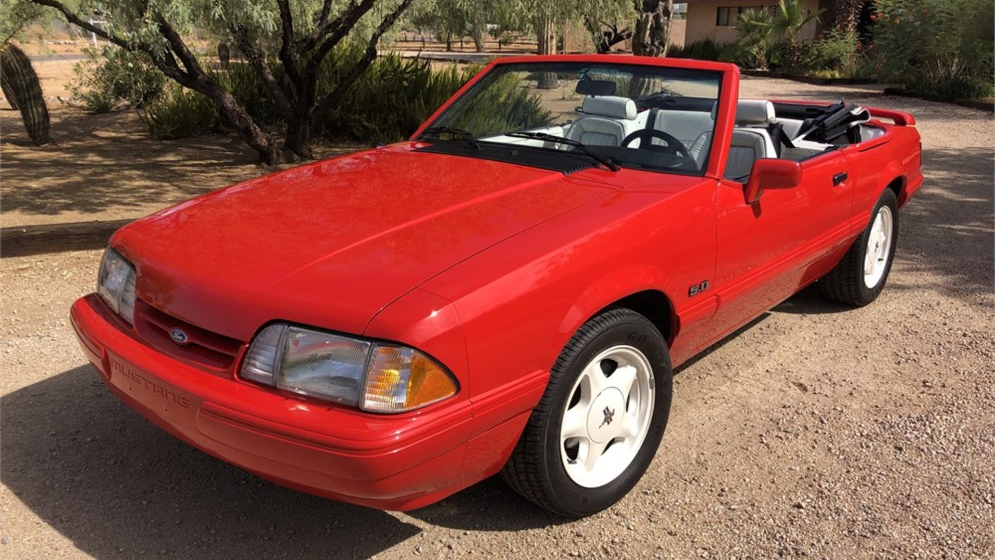 Surely Someone Needs a 3,000-Mile 1992 Ford Mustang 5.0 Convertible With a Manual