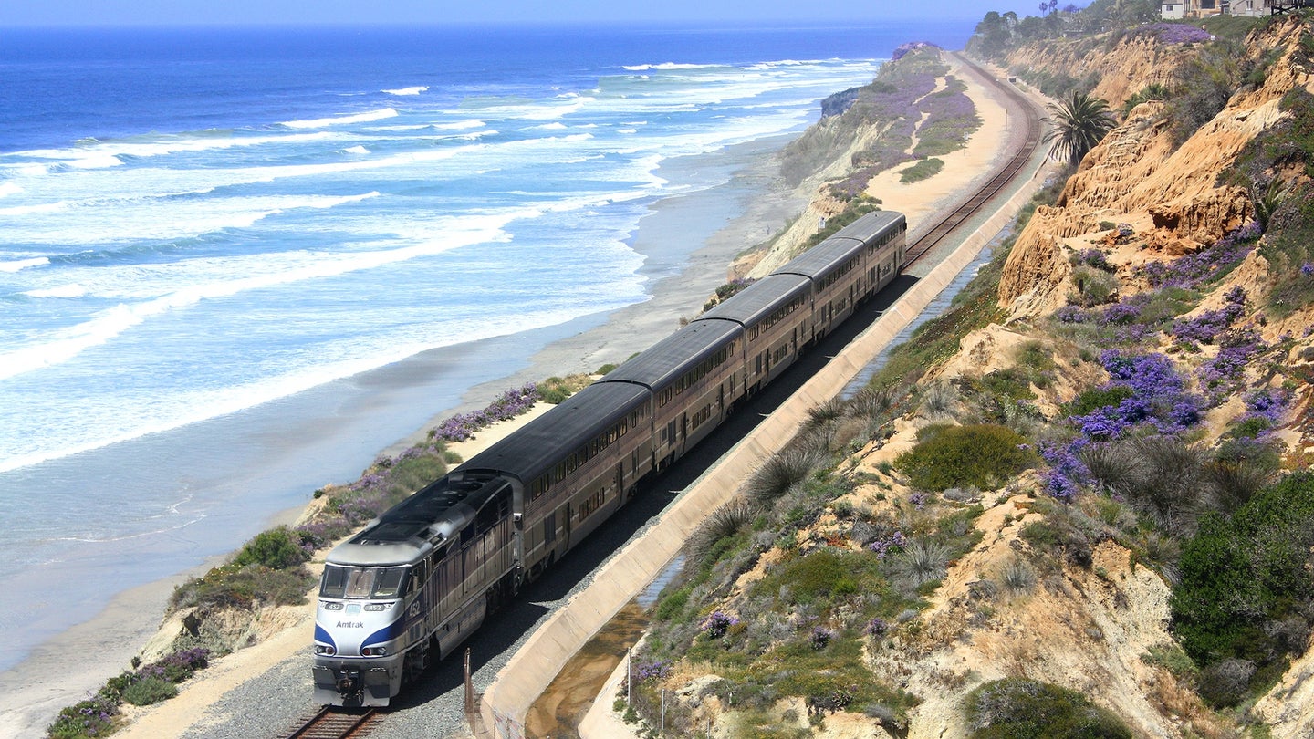 Forget Private Jets, You’re Better Off Chartering a Sightseeing Train Across America