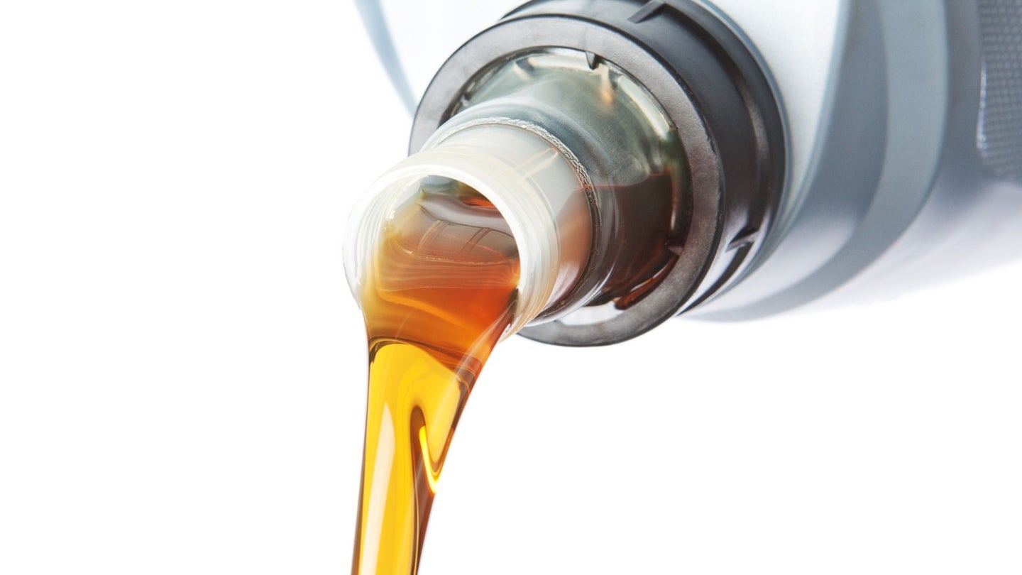 Synthetic vs Conventional Oil: Everything You Want and Need to Know