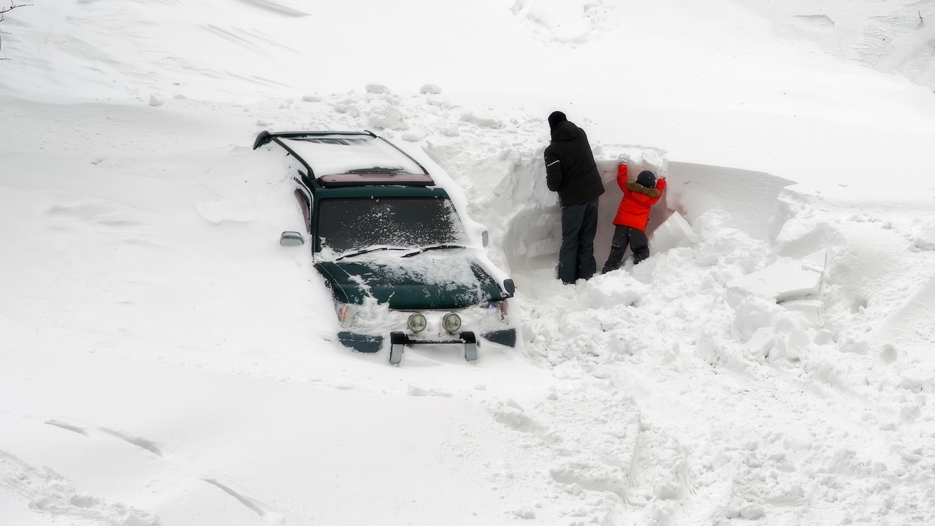 How to Get a Car Unstuck in Snow  