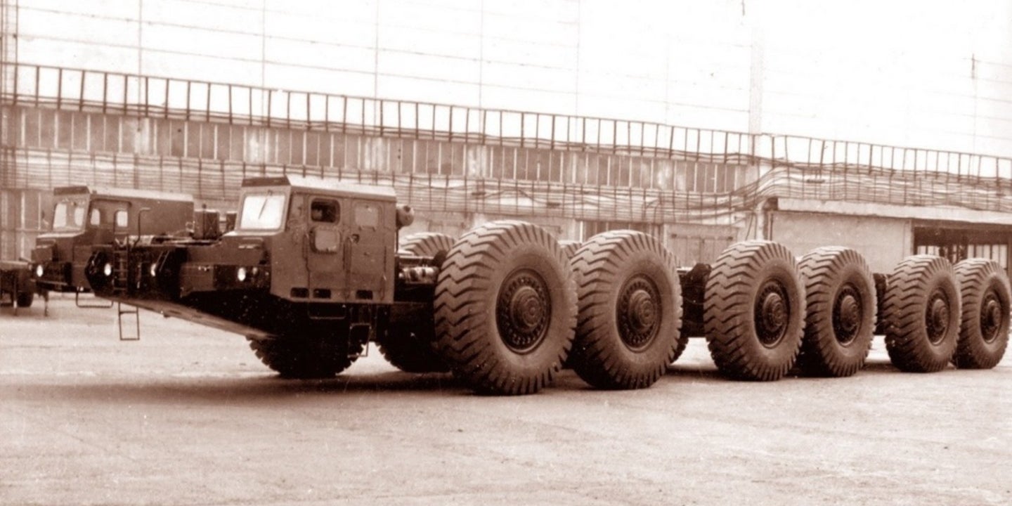 The Soviets Built a 12-Wheeled Mega Truck With a 42.4L Engine and 220-Ton Carrying Capacity