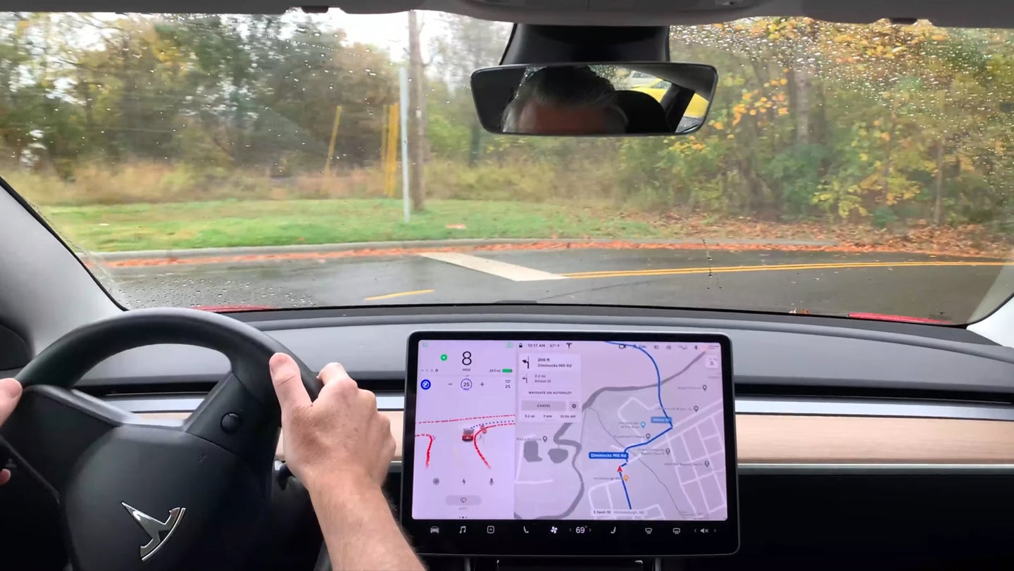 Tesla Owner Videos Show &#8216;Full Self-Driving&#8217; Beta Has a Long Way to Go
