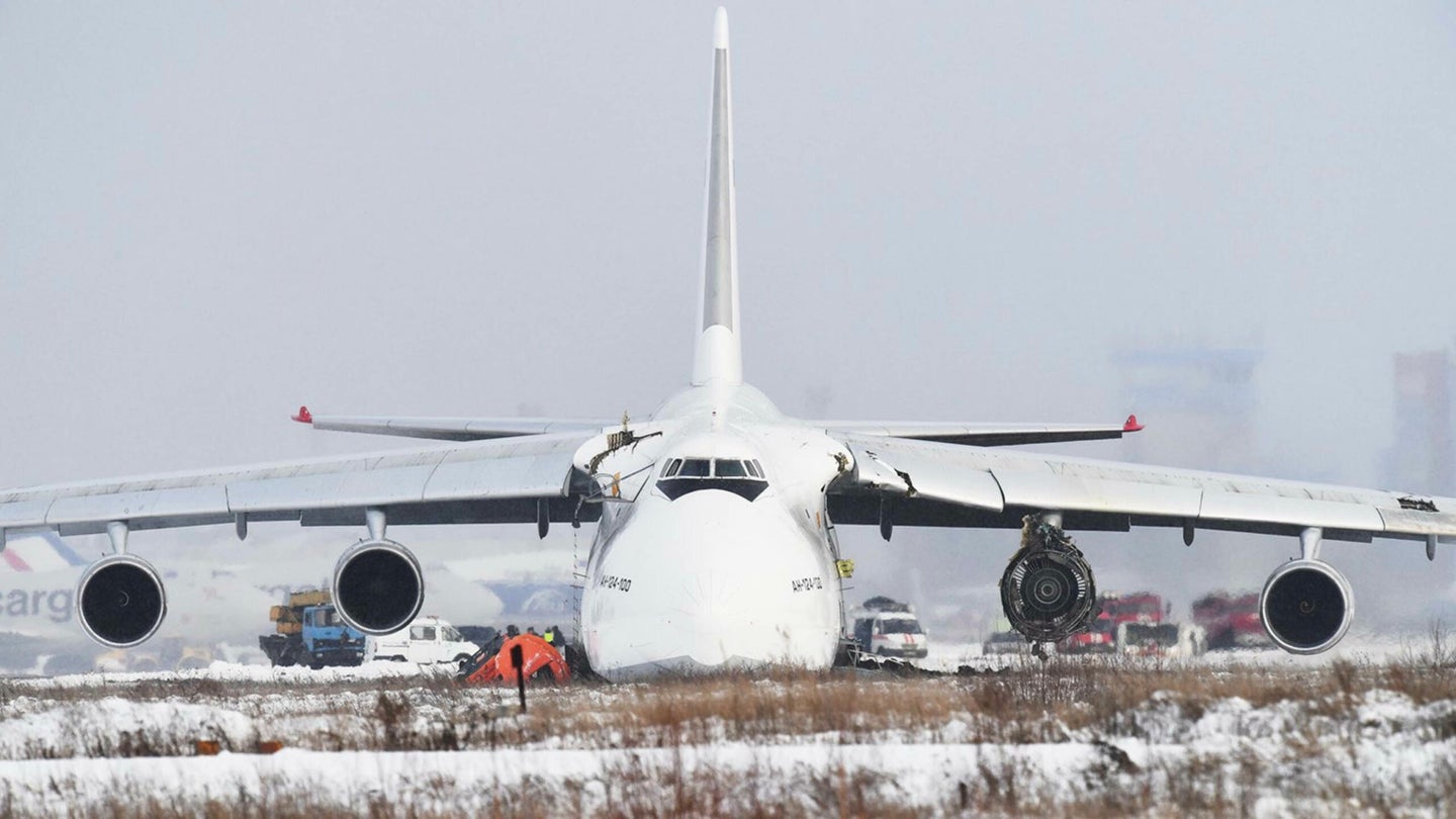 Watch This Huge Russian An-124 Condor Skid Off The Runway After An Engine Failure