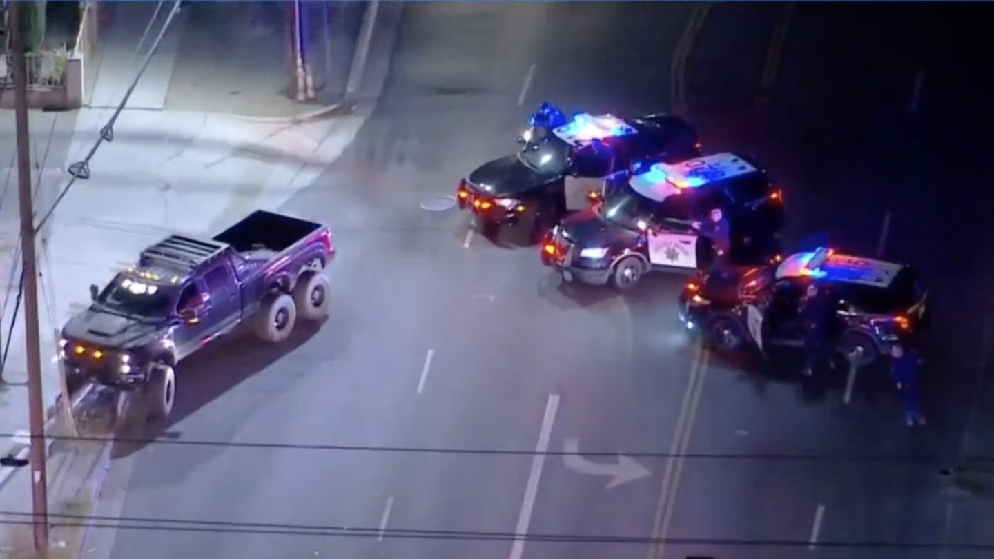 Driver Fails to Outrun Police in Diesel Brothers’ Ford Super Duty 6×6 SEMA Truck