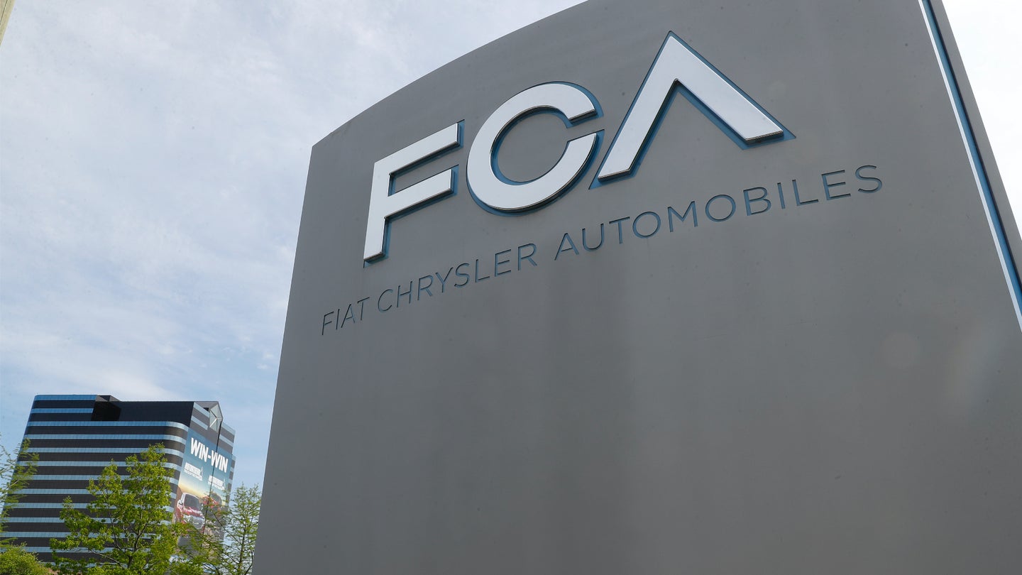 Chrysler Has a New ‘Merger of Equals’ With PSA 13 Years After Their Last One With Mercedes Failed