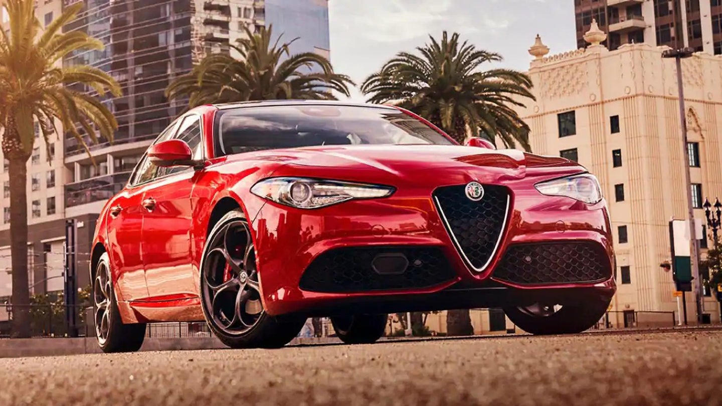 A $279-a-Month Alfa Romeo Giulia Lease Deal Is Tempting, if You Roll the Dice on Reliability