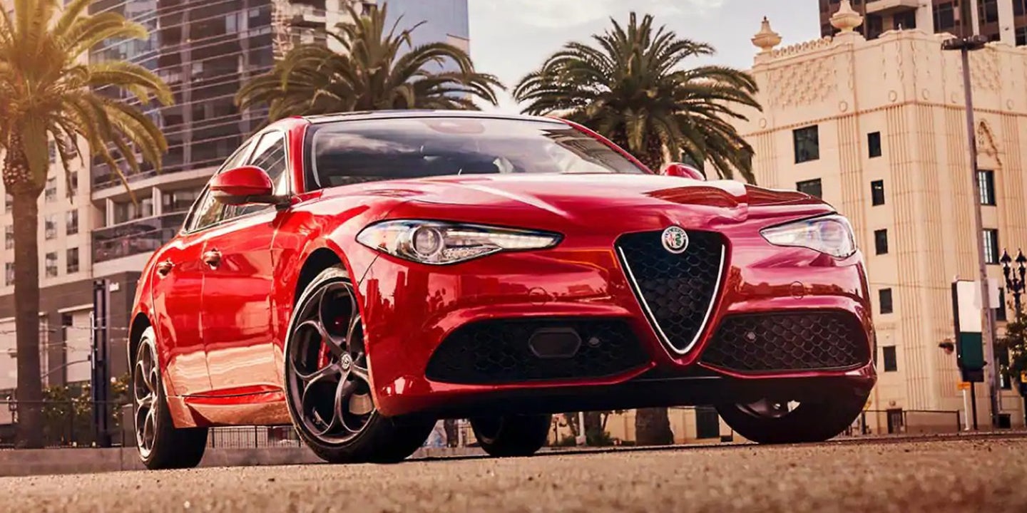 A $279-a-Month Alfa Romeo Giulia Lease Deal Is Tempting, if You Roll the Dice on Reliability