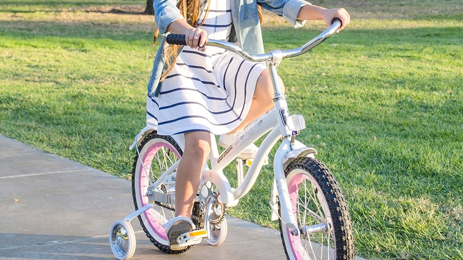 Schwinn Jasmine Girls Bike With Training Wheels 16-Inch Wheels Multiple Colors 