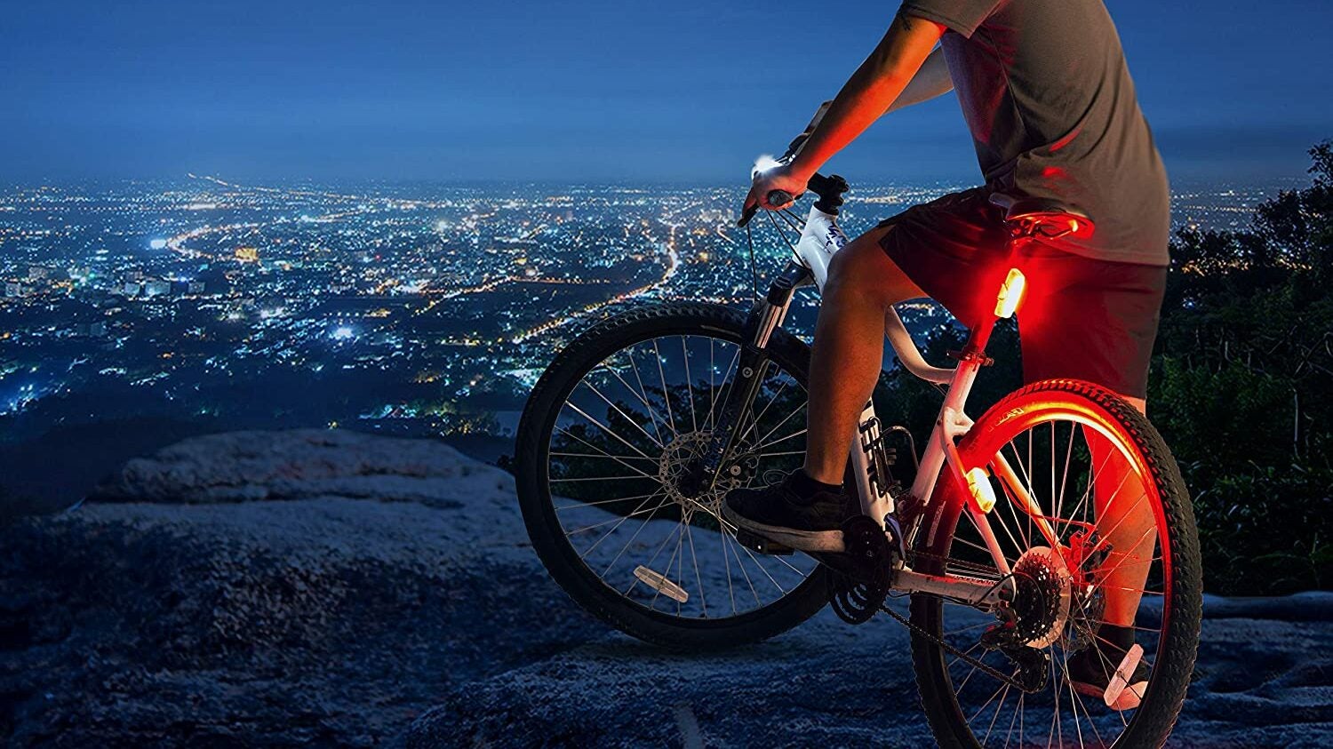 Details about   Rechargeable Mountain Bike Lights Bicycle Torch Front & Rear Lamp Waterproof Set 