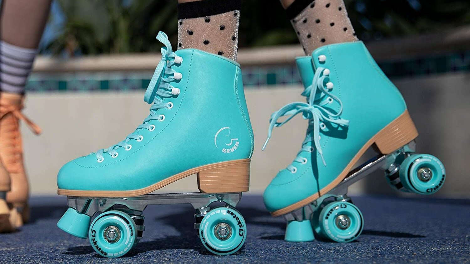 GVDV Roller Skates for Women/Girls Shiny PU Leather High-top Roller Skate Shoes for Beginner Purpe 4 Wheels Quad Skates for Outdoor Indoor Classic Double-Row Roller Skates 