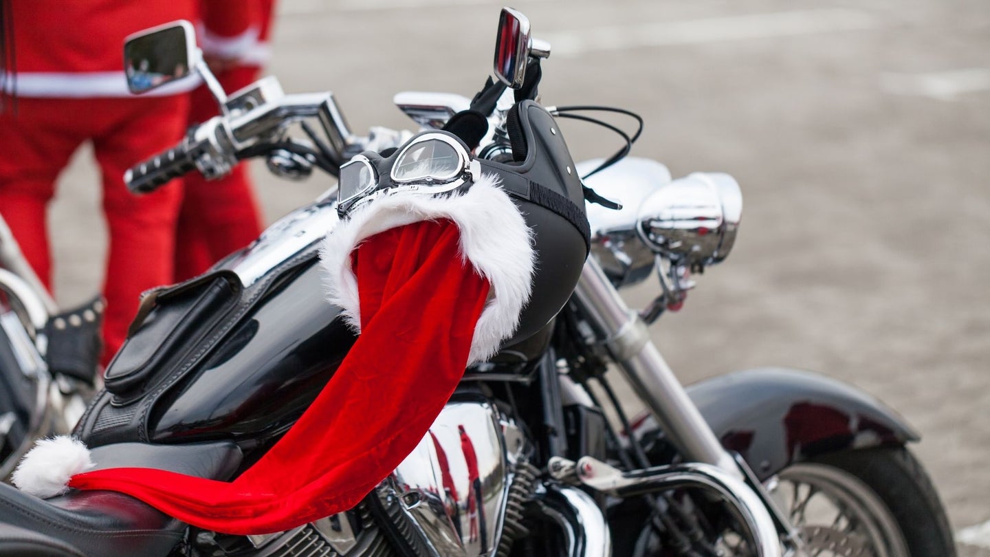 The Best Holiday Gifts for Motorcyclists in 2020