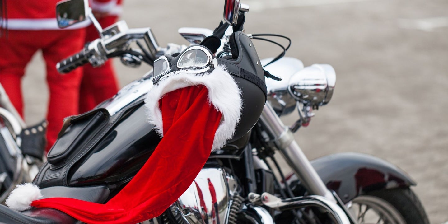 The Best Holiday Gifts for Motorcyclists in 2020